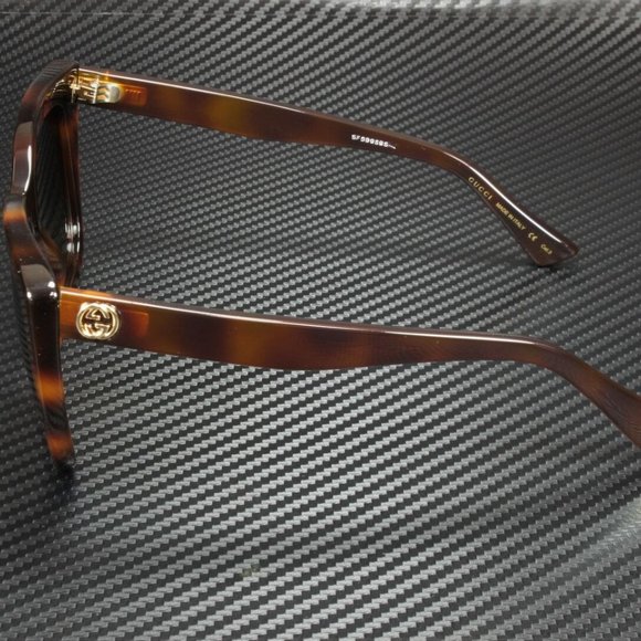 Gucci Brown Sunglasses w/ Gold Emblems!! w/ case! - Picture 4 of 4